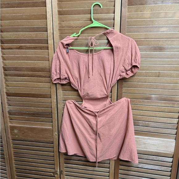 Zaful . Pink Puff Sleeve Mini Dress Fit and Flare - Picture 4 of 4
